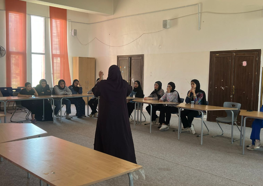 مركز شباب وشابات الشونة الشمالية يختتم دورة حول الذكاء الاصطناعي