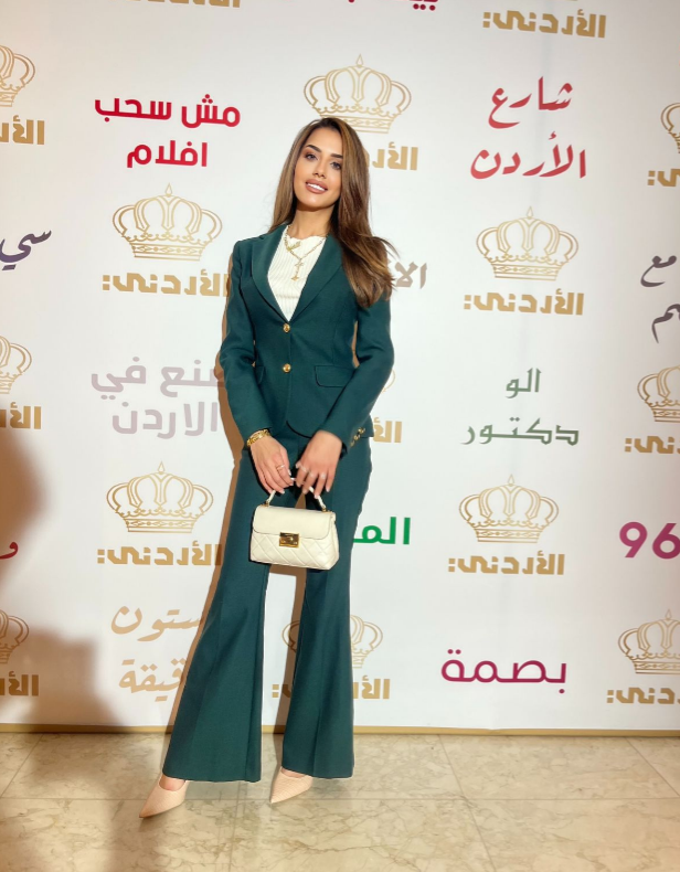 نتالي الزواهرة تطل على شاشة التلفزيون الاردني ببرنامج سي سينما 