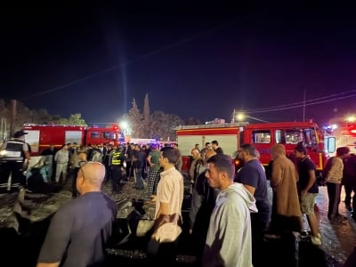 انفجار داخل محل لبيع مياه الشرب في مادبا صور