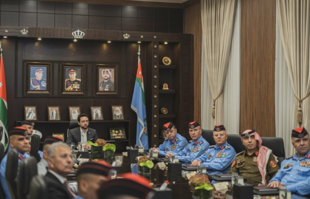 بالصور..ولي العهد يزور مديرية الأمن العام ويشيد بجهود منتسبيها وتطورها التقني