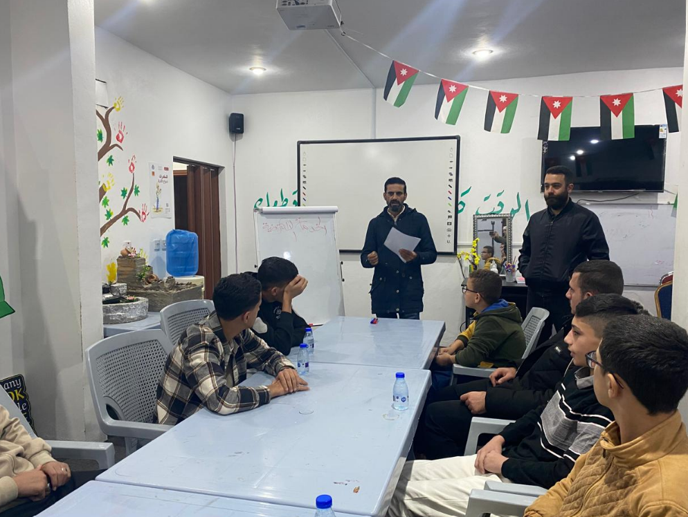 مركز شباب وشابات سهل حوران ينظم ورشة حول تعريف الشباب بالخدمات الإلكترونية
