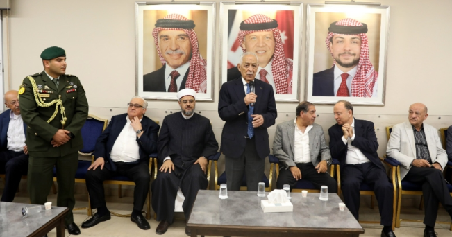 مندوبا عن الملك وولي العهد. العيسوي يعزي المجالي والقدومي والمدني