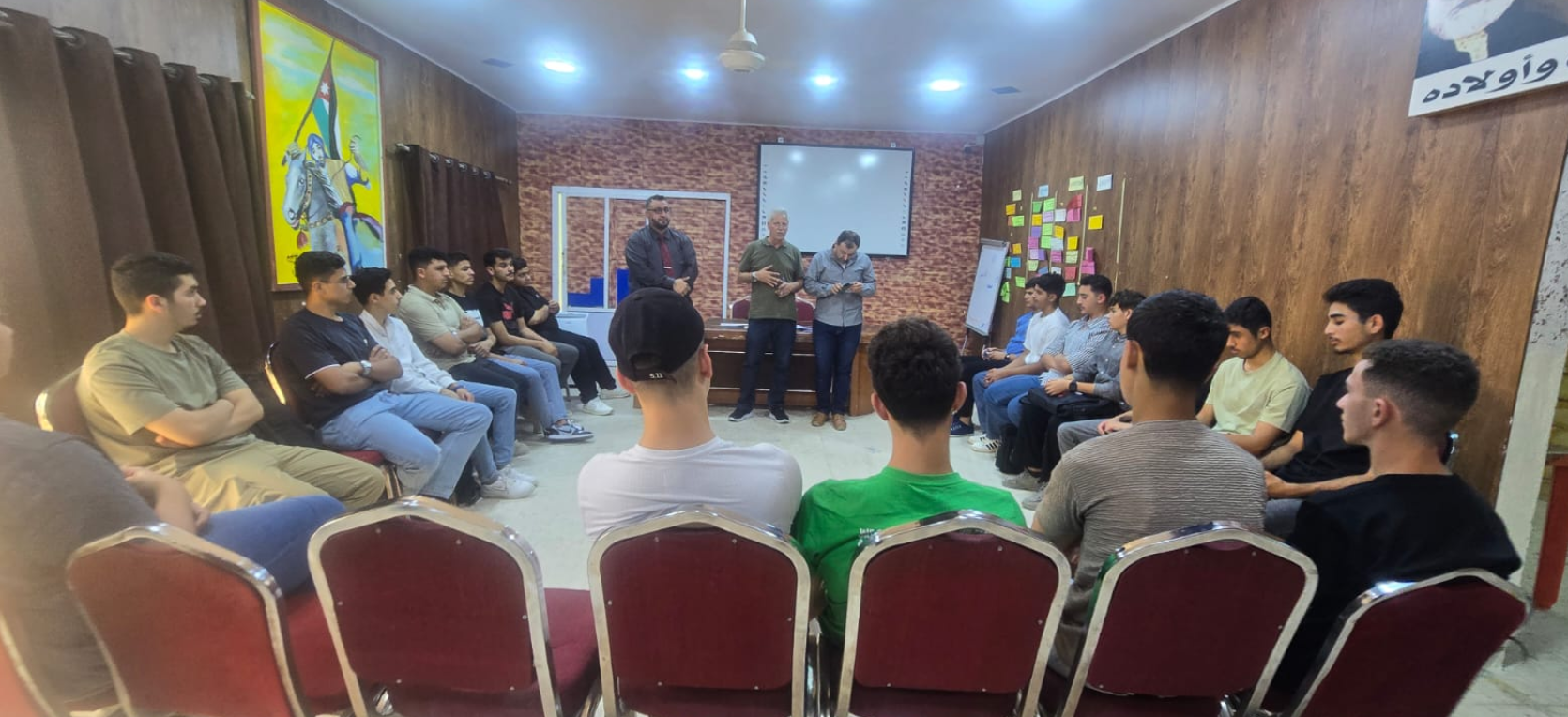 ندوة حول الثقافة الإعلامية في مركز شباب الوسطية.