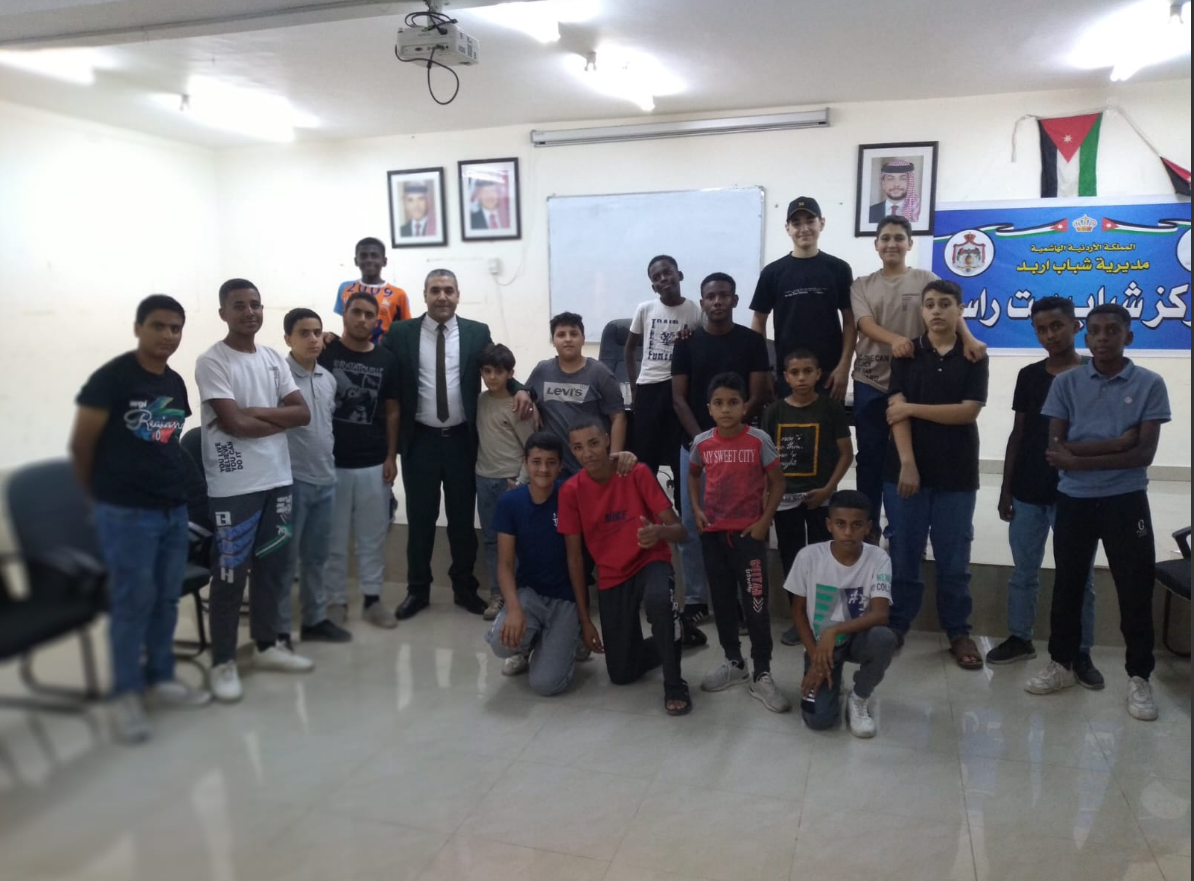 معسكرات كشفية وورشات تمكين للشباب في مراكز إربد