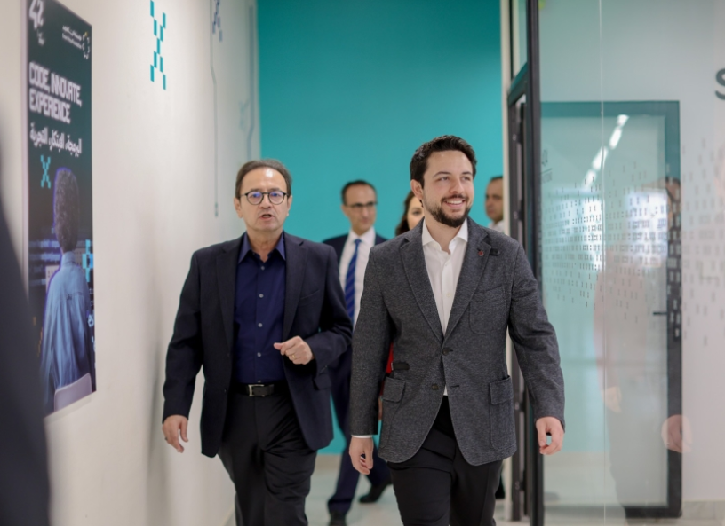 بالصور...ولي العهد يفتتح مركز 42 إربد المتخصص في علوم الحاسوب والبرمجة