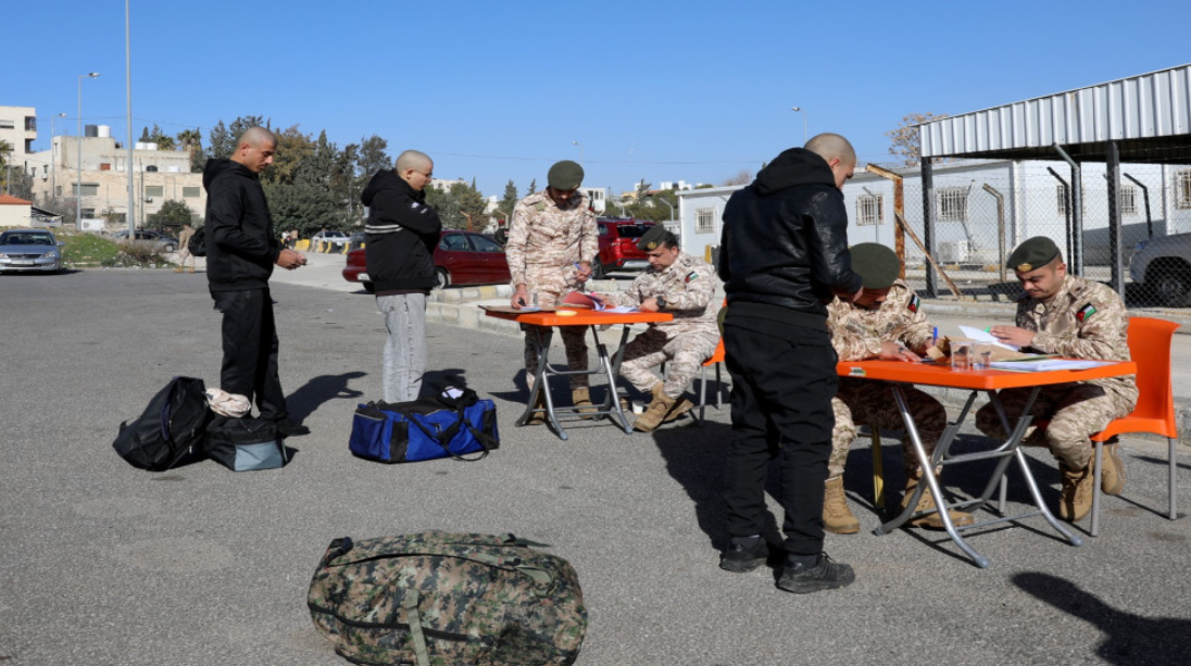 بدء التحاق مكلفي خدمة العلم بمركز التدريب في شويعر