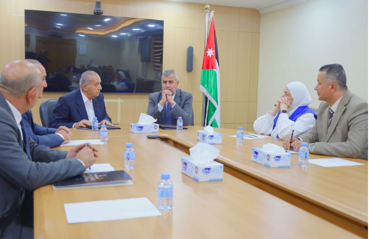 بالصور...اتفاقية لاستبدال 27728 وحدة إنارة في جرش وعجلون والمفرق بأخرى موفرة للطاقة