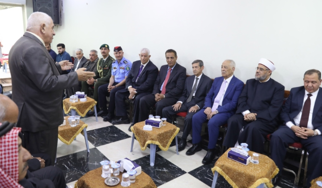 مندوبا عن الملك وولي العهد. العيسوي يعزي عشيرتي الدلابيح والعكور