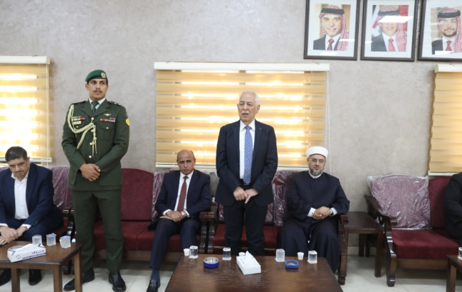 مندوبا عن الملك وولي العهد...العيسوي يعزي عشائر الفراية والزيادين والمعايطة