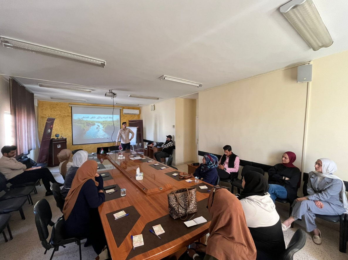 جلسة تدريبية حفظ المياه وأثر التغير المناخي على الأمن المائي في الطفيلة..